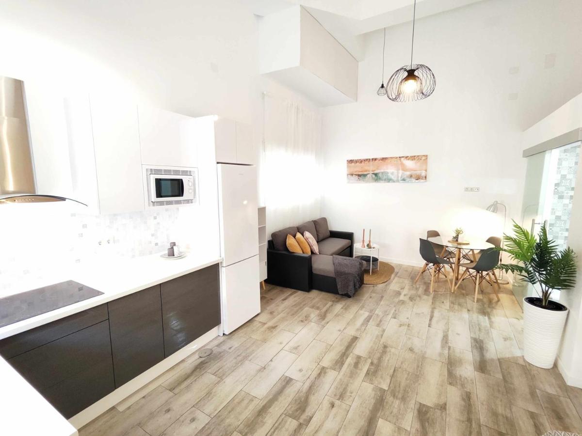 La Victoria Suites Málaga Esterno foto