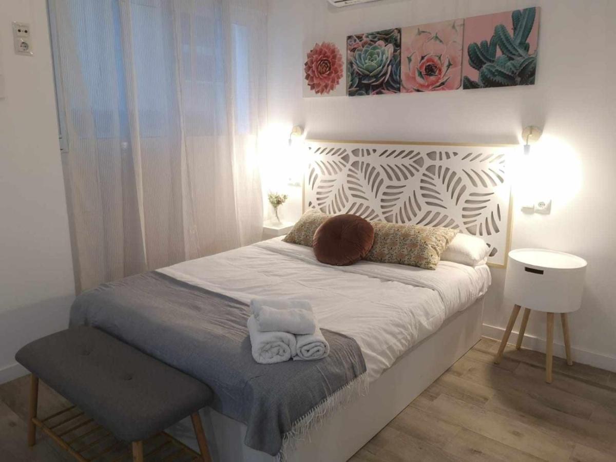 La Victoria Suites Málaga Esterno foto