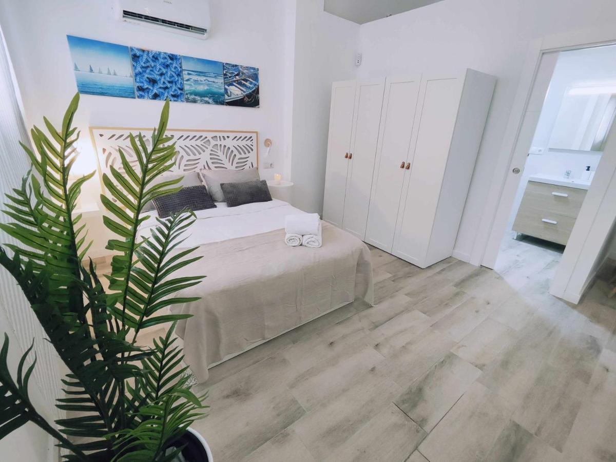 La Victoria Suites Málaga Esterno foto