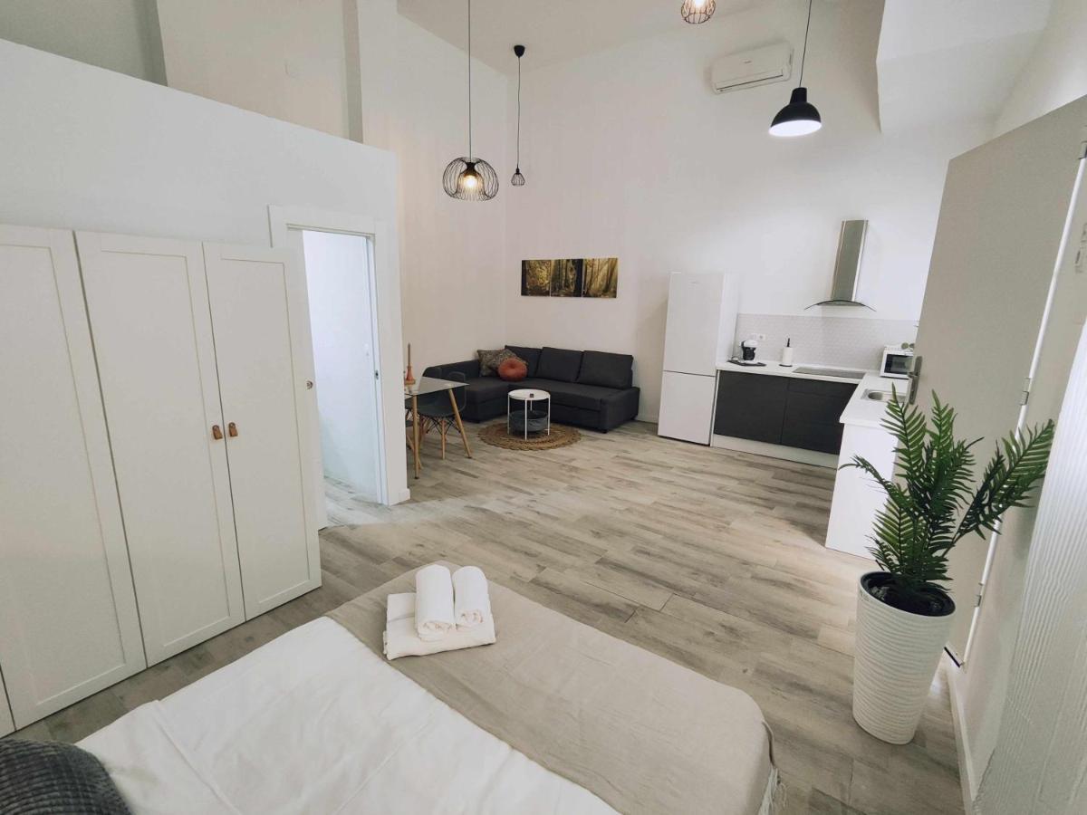 La Victoria Suites Málaga Esterno foto