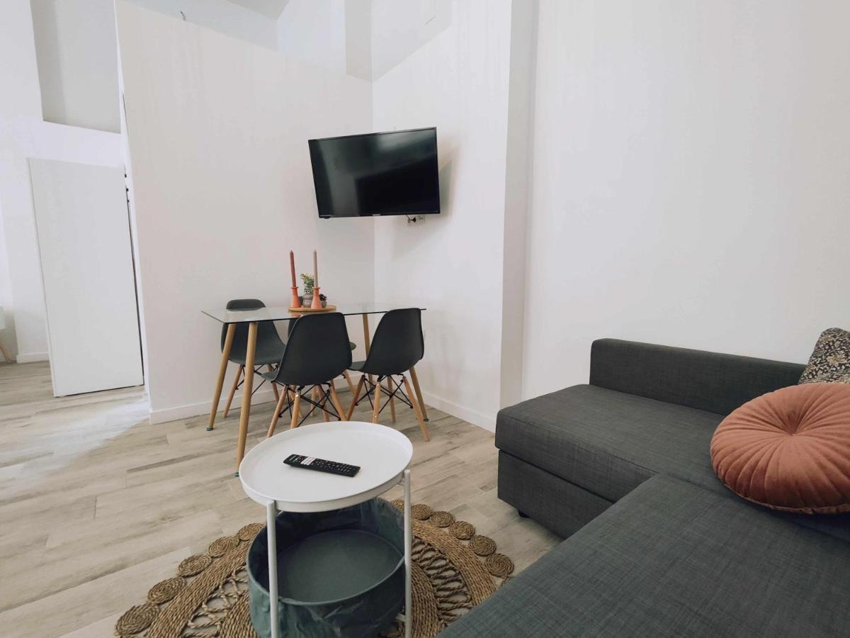 La Victoria Suites Málaga Esterno foto